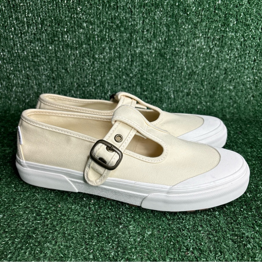 NEW VANS Mary Jane Style 93 Shoe Cream White‎ Chunky Lug Sole Womens 10